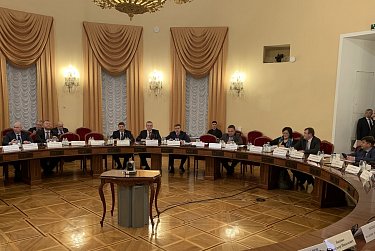 О поддержке местного самоуправления – за круглым столом